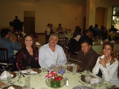 Mariana, Andres, David y Cecy